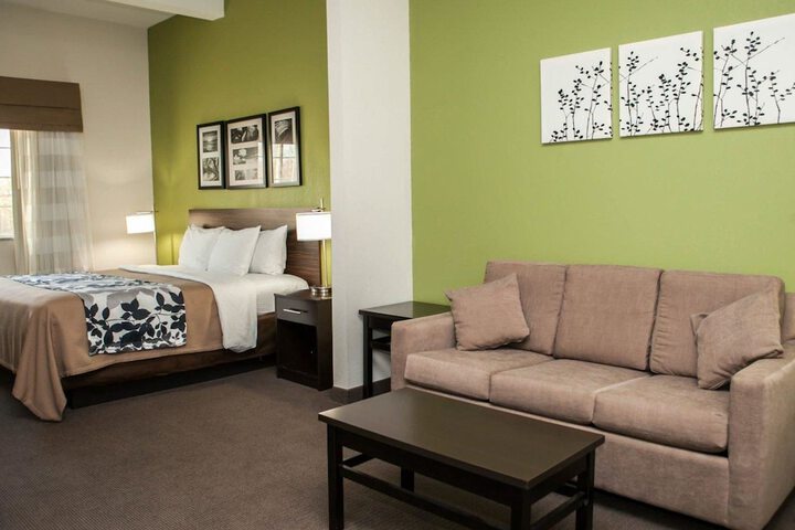 Room 29 of 54