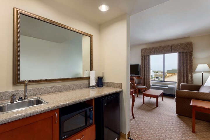 Room 9 of 19
