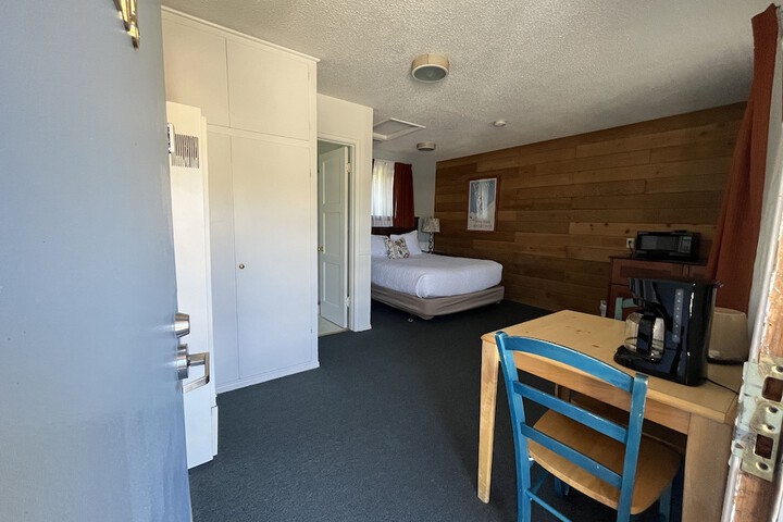 Room 63 of 133