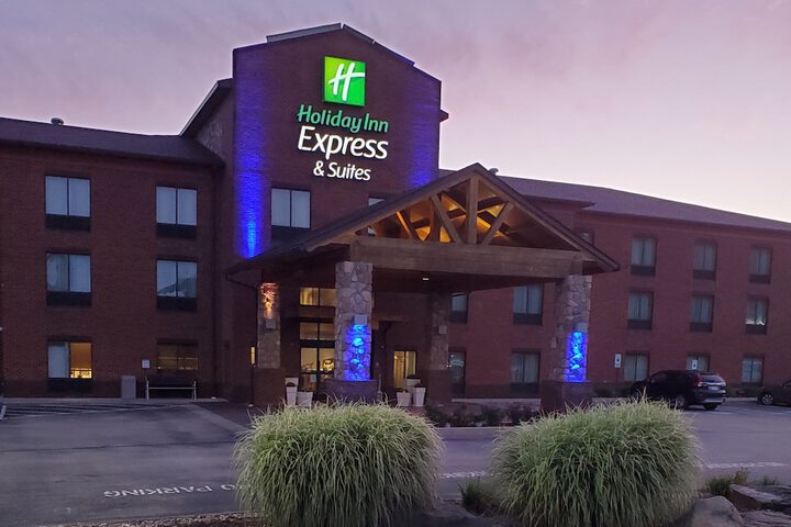 Hotel 3 of 58
