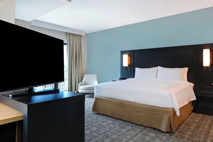 Room 22 of 53