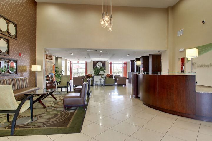 Hotel 5 of 69