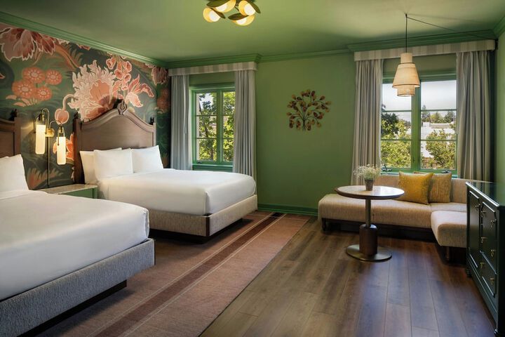 The Carlton Hotel Atascadero – Paso Robles, a Tribute Portfolio Hotel