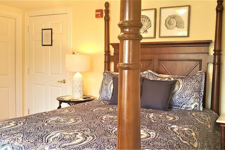 The Elmere House Bed & Breakfast