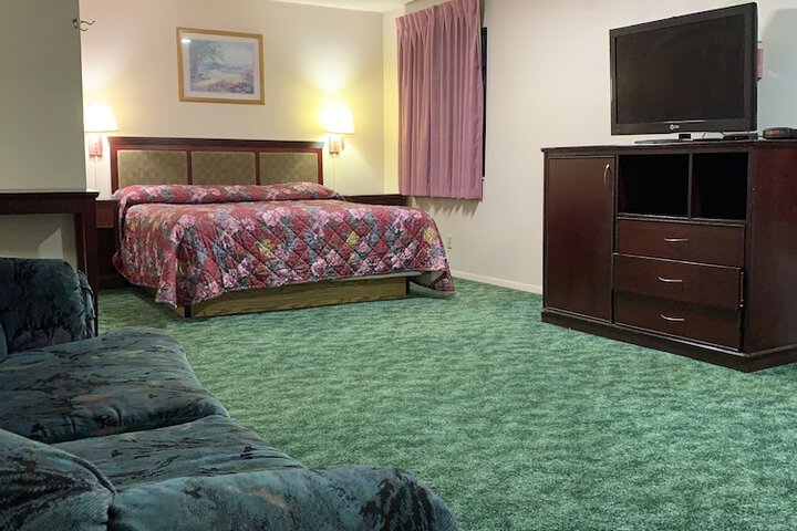 Room 27 of 30