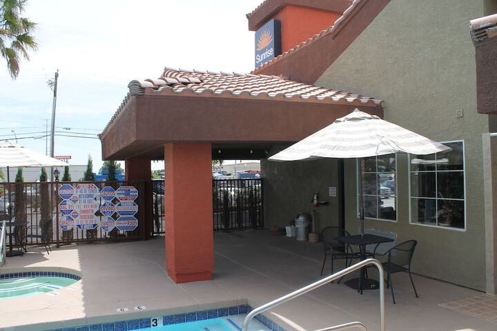 Pool 16 of 84