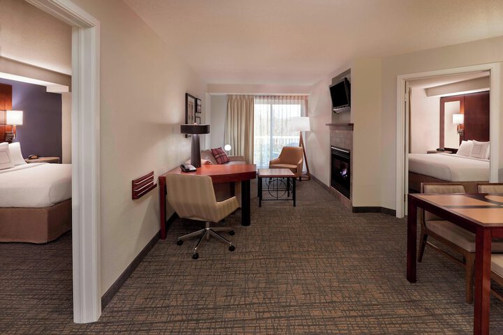 Room 21 of 41