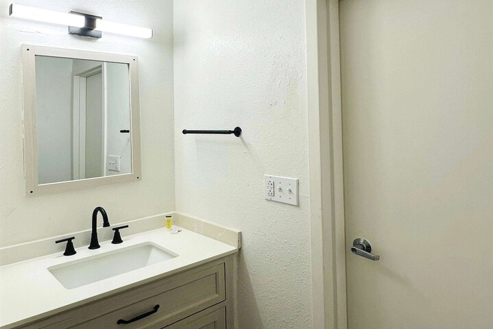 Room 84 of 111