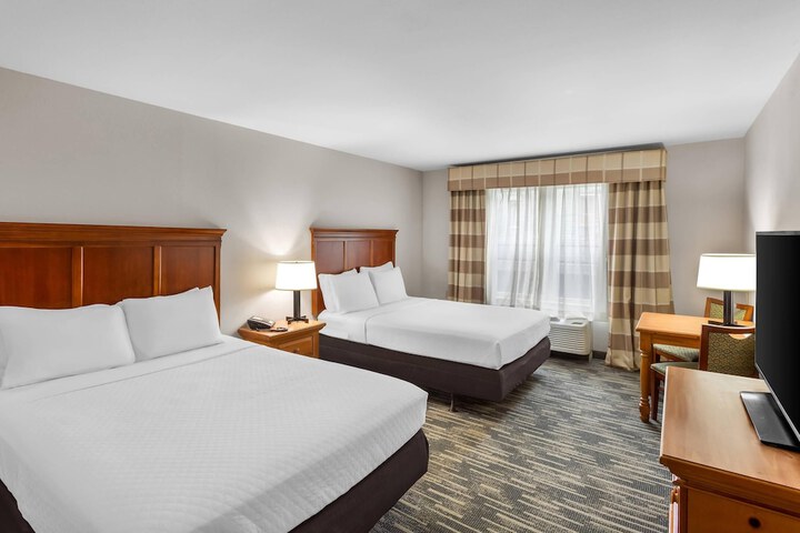 Country Inn & Suites by Radisson Beckley, WV