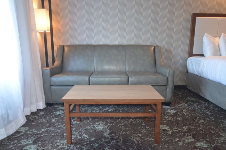 Room 16 of 26