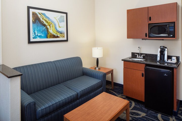Holiday Inn Express & Suites Midland Loop 250 by IHG