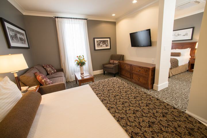 Hume Hotel & Spa