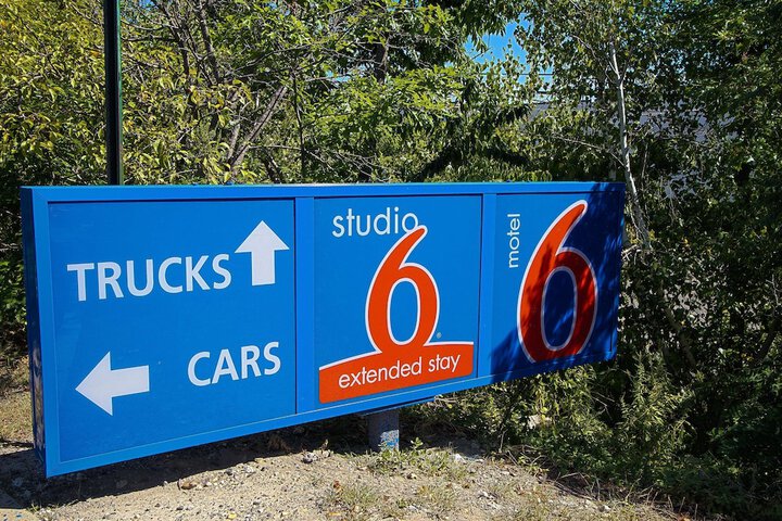 Motel 6 East Brunswick NJ