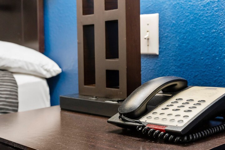 Room 25 of 51
