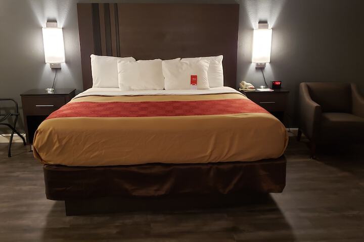 Room 8 of 29