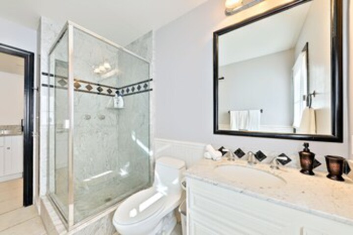 5BDRM Villa Via Mil Cumbres