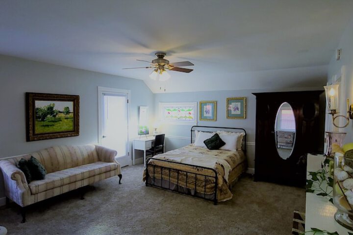 Room 47 of 70
