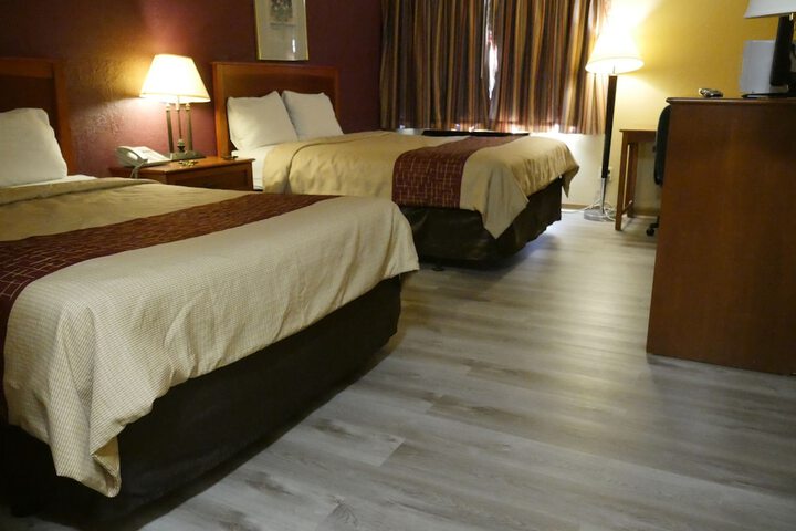 Room 21 of 29