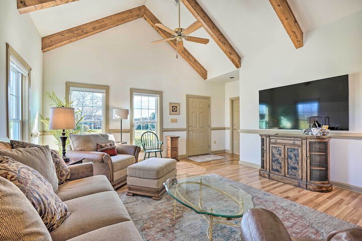 chateau Ridge Peaceful Retreat w / Fire Pit!