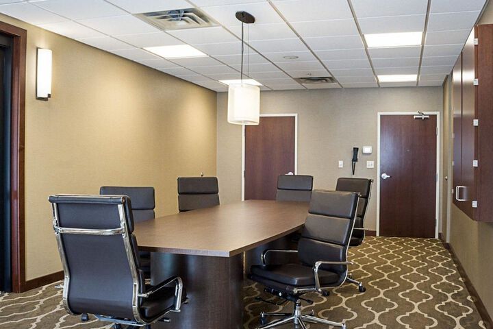 Comfort Suites Fargo Medical Center