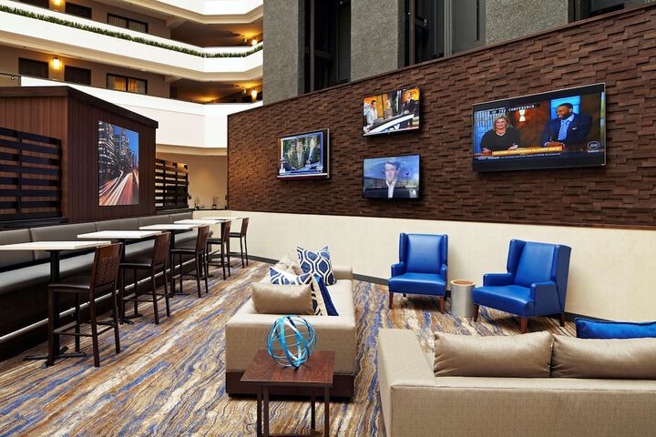 Hotel Interior 10 of 40