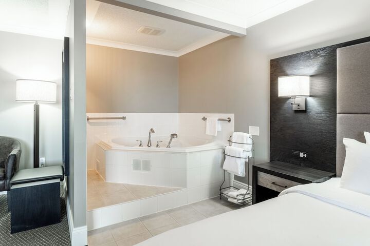 Crowne Plaza Moncton-Downtown by IHG