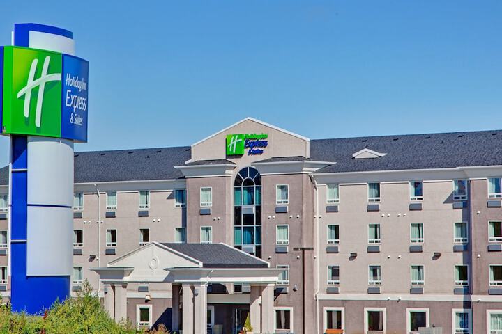 Holiday Inn Express Hotel & Suites SWIFT CURRENT by IHG