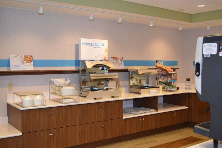 Holiday Inn Express Bloomsburg by IHG