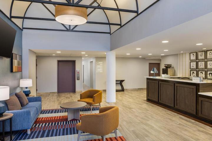 Hotel Cornelius Lake Norman