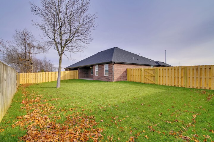 Family-friendly Ozark Villa - Centrally Located