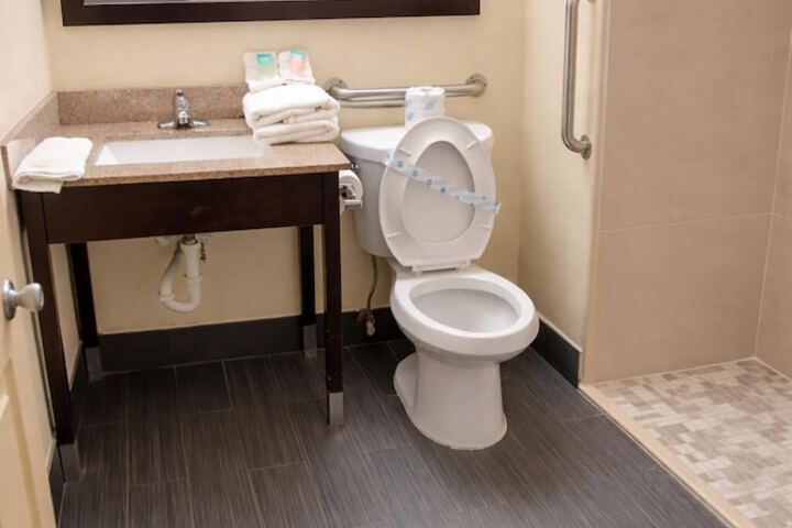 Americas Best Value Inn & Suites Phenix City