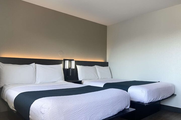 Room 21 of 26