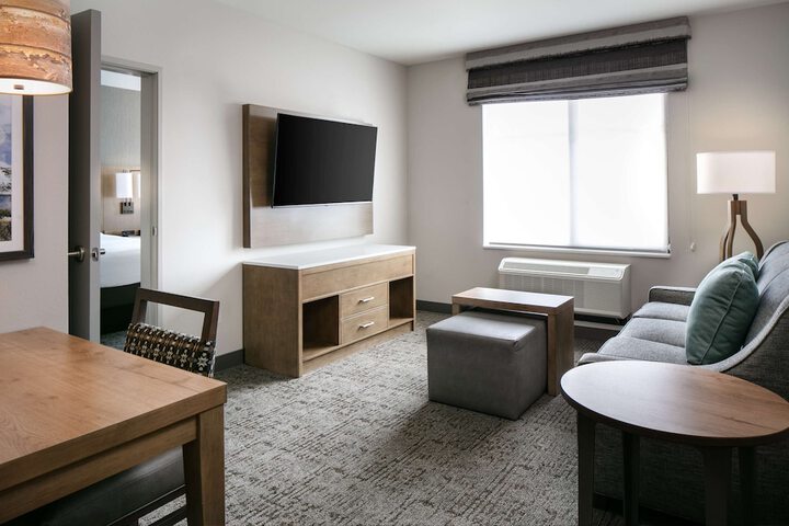 Room 22 of 53