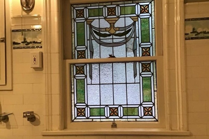 Room 45 of 76