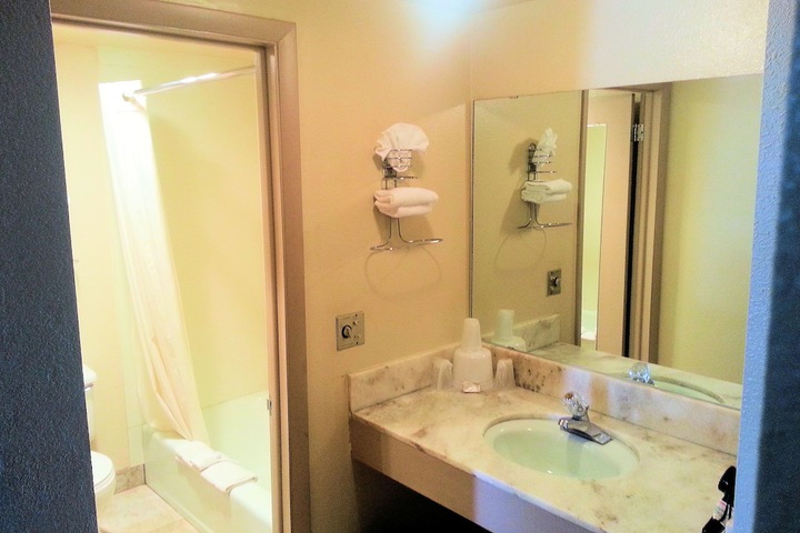Room 21 of 50