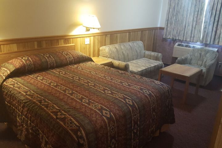 Rainbow Motor Inn