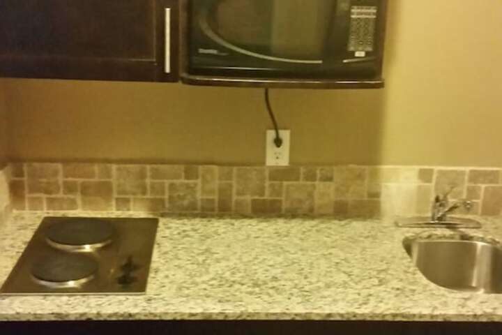 Stonebridge Hotel