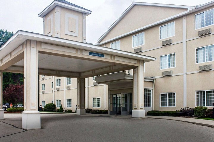 Comfort Inn & Suites Dayville - Killingly Industrial Park