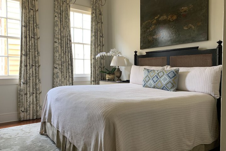 Room 42 of 98