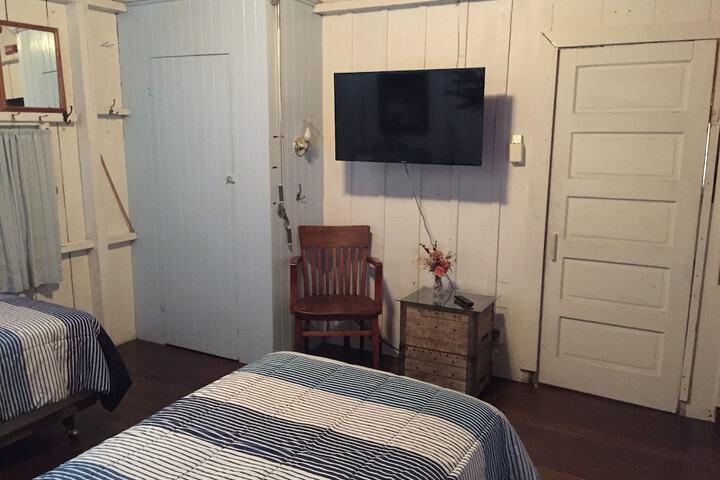 Room 149 of 162