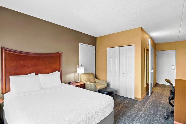 Clarion Inn North Haven - New Haven North