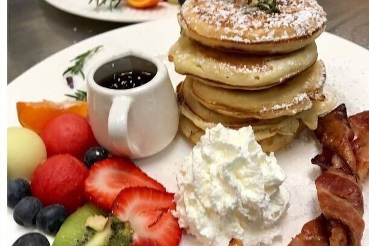 Breakfast/Coffee Service 29 of 41