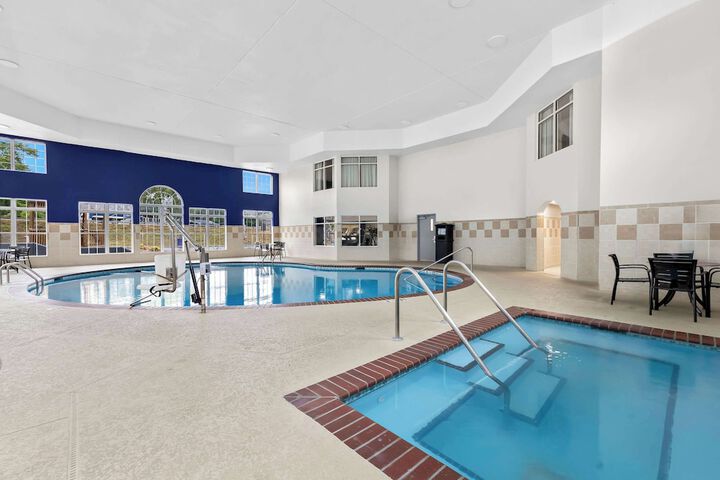 Pool 10 of 48