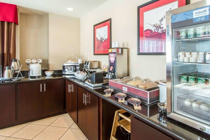 Comfort Suites Florence Shoals Area