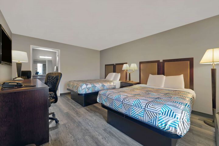 Room 14 of 19