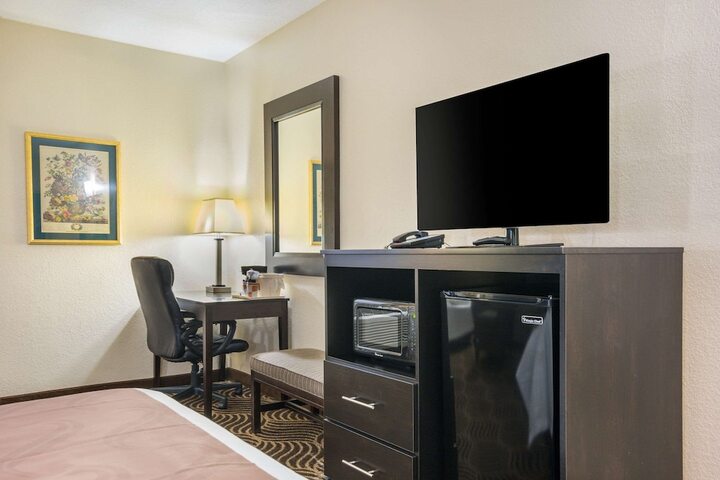 Room 45 of 75