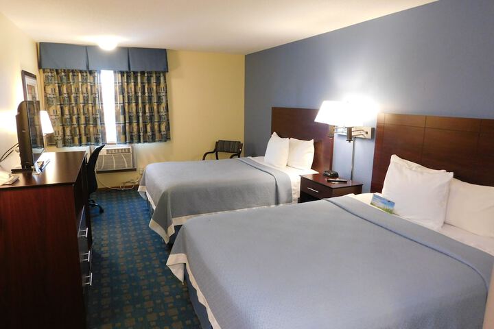 Room 18 of 41