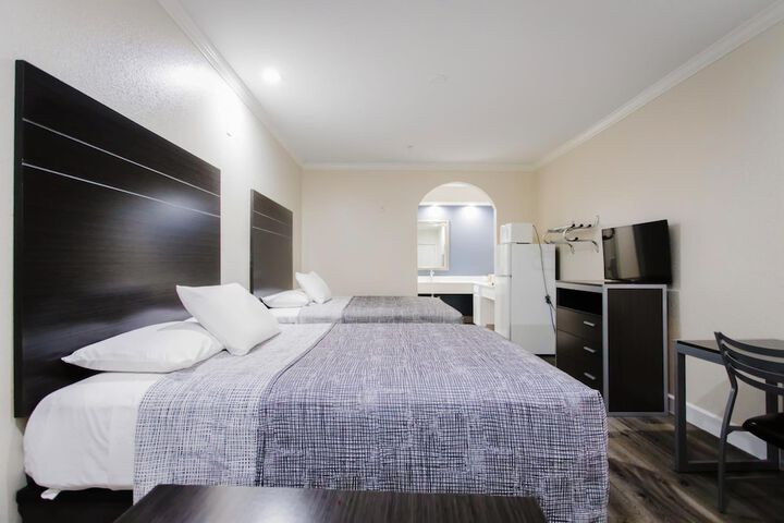 Room 49 of 53