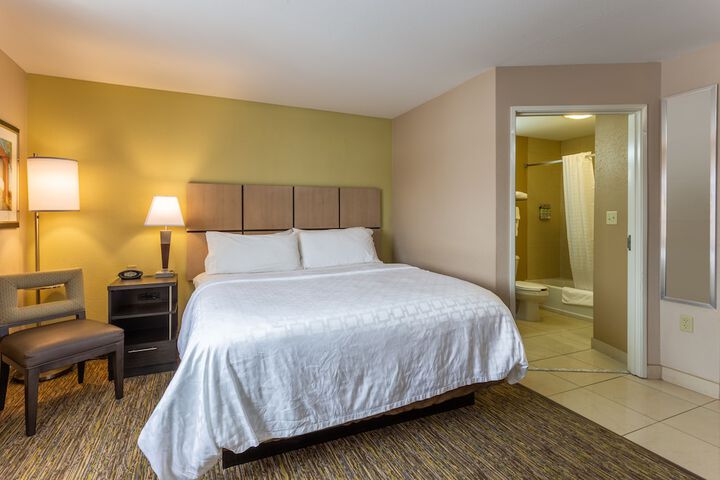 Room 15 of 29