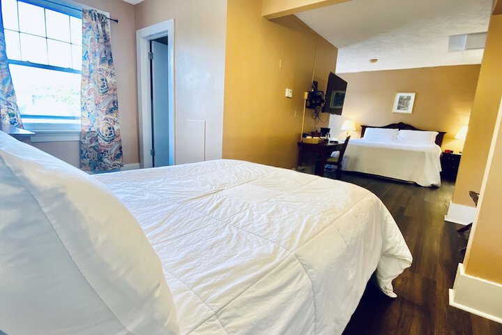 Room 62 of 114